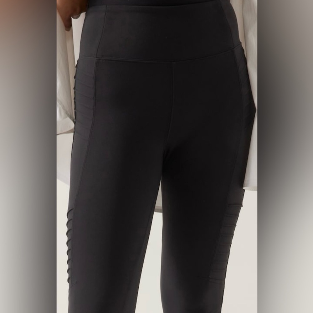 Athleta Delancy Moto tights SMALL